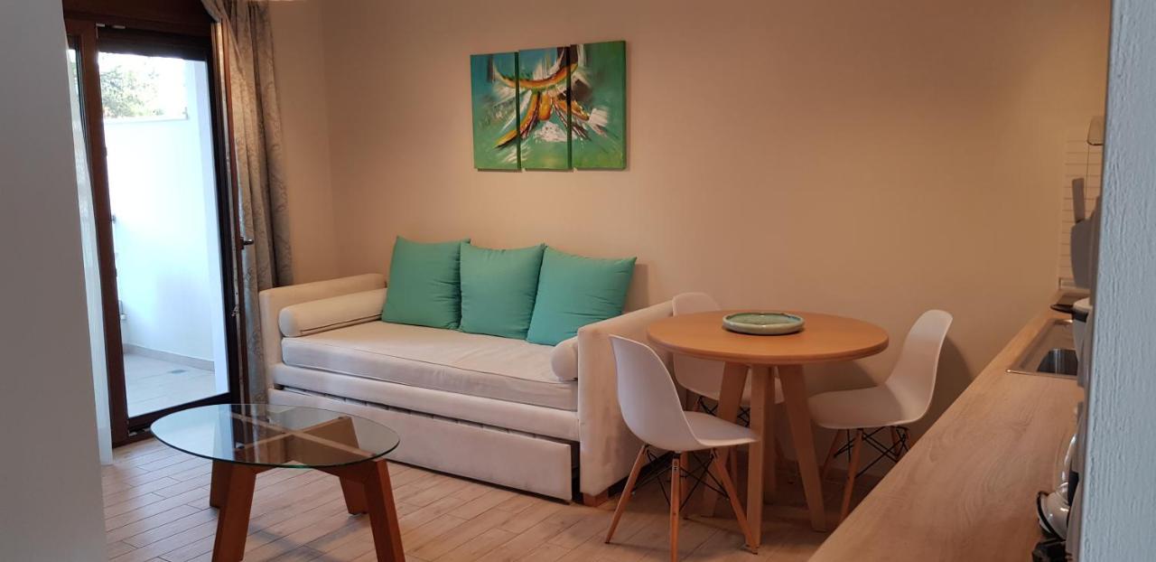 Hatzoudis Luxury Suites Chrysi Ammoudia Extérieur photo