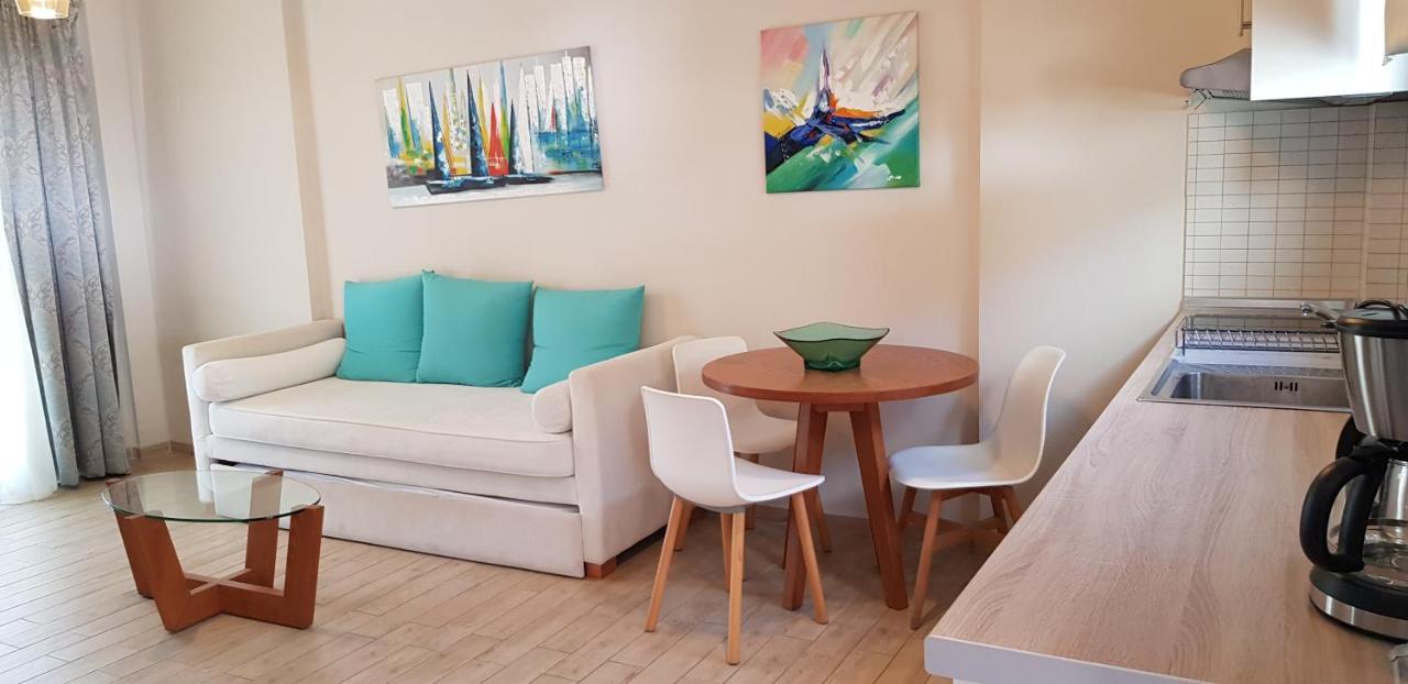 Hatzoudis Luxury Suites Chrysi Ammoudia Extérieur photo
