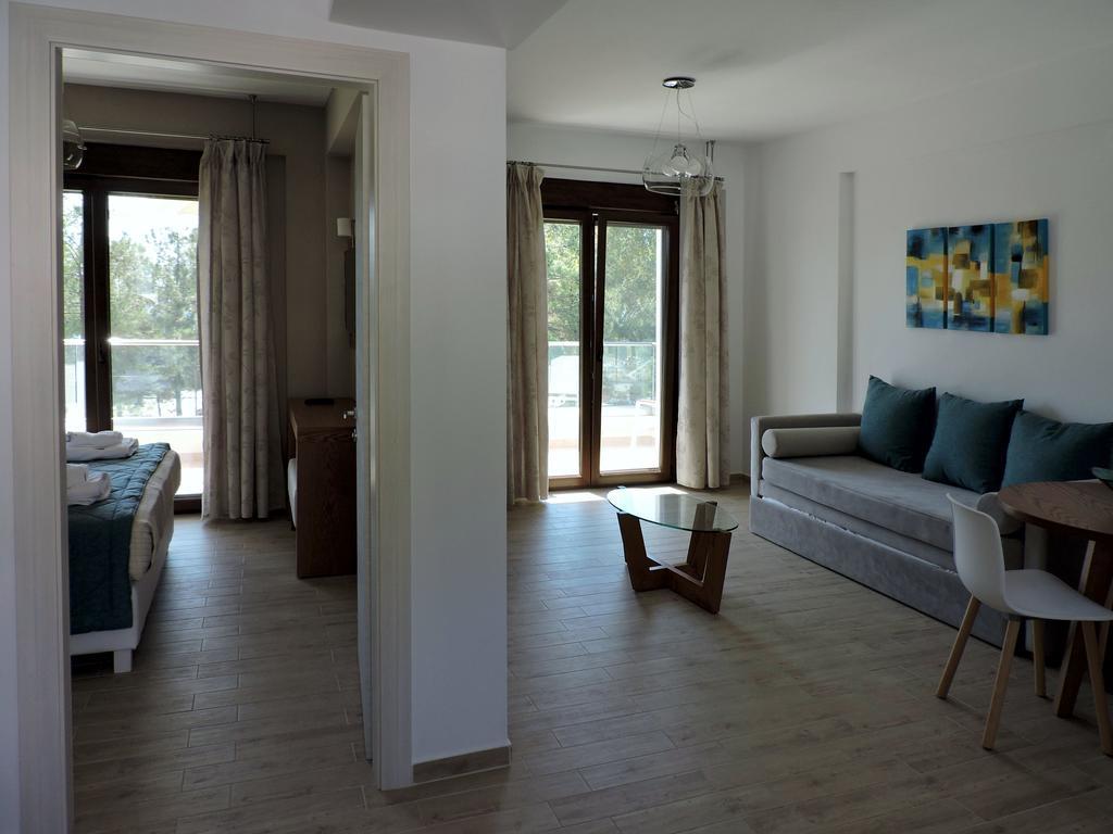 Hatzoudis Luxury Suites Chrysi Ammoudia Extérieur photo
