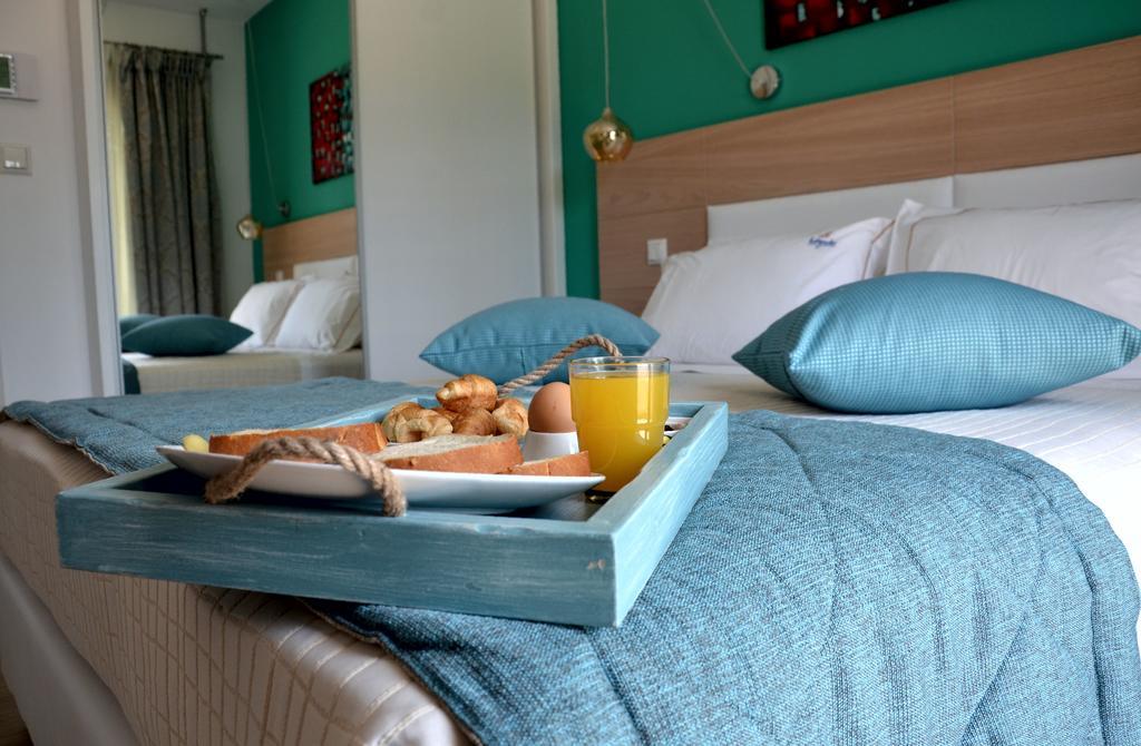 Hatzoudis Luxury Suites Chrysi Ammoudia Extérieur photo
