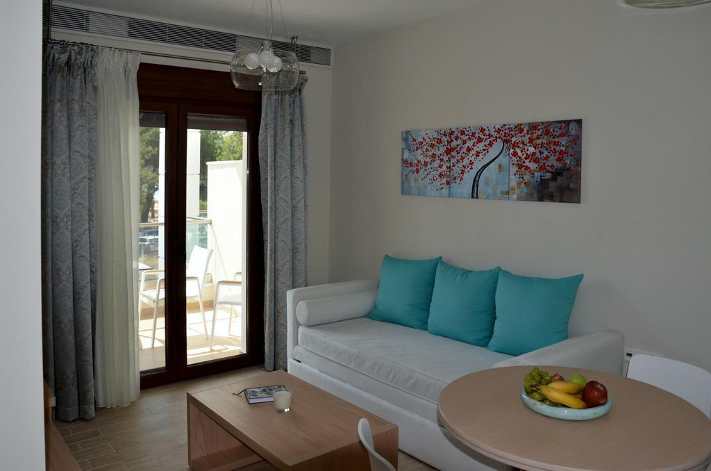 Hatzoudis Luxury Suites Chrysi Ammoudia Extérieur photo