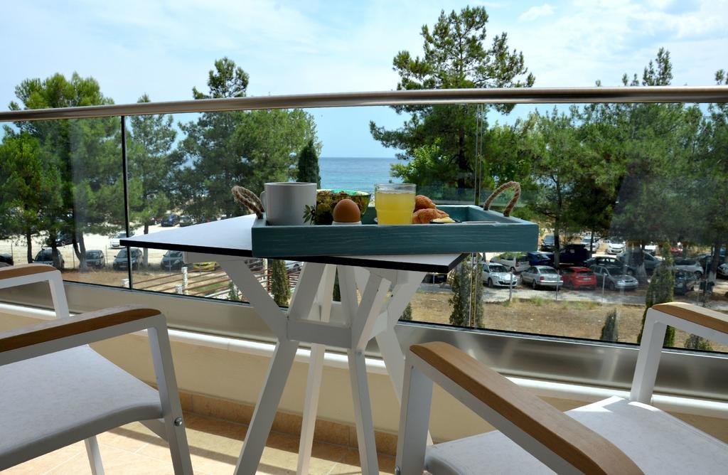 Hatzoudis Luxury Suites Chrysi Ammoudia Extérieur photo
