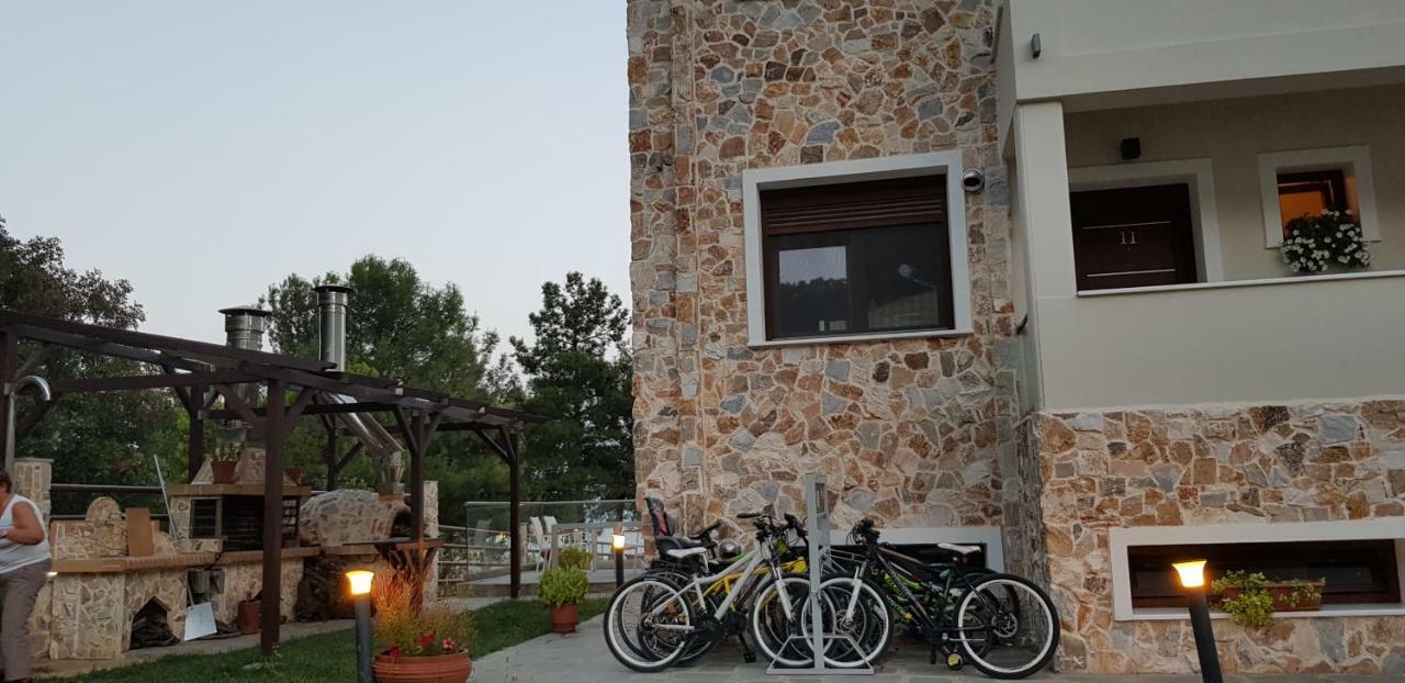 Hatzoudis Luxury Suites Chrysi Ammoudia Extérieur photo
